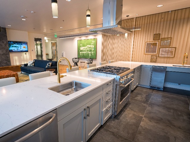 Resident lounge with demonstration kitchen
