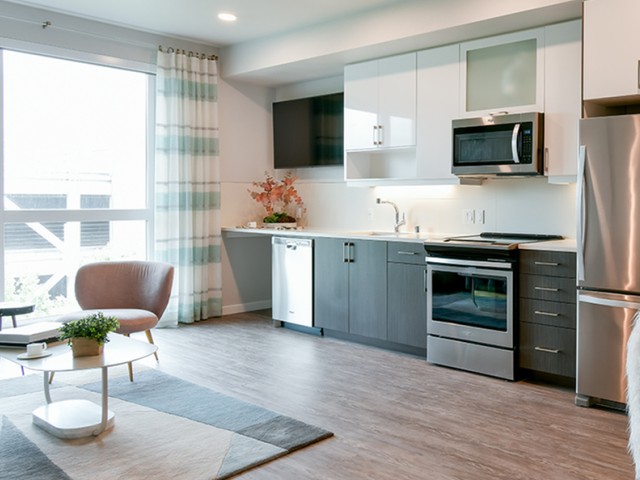 Apartments in San Jose near San Pedro Square with wood flooring