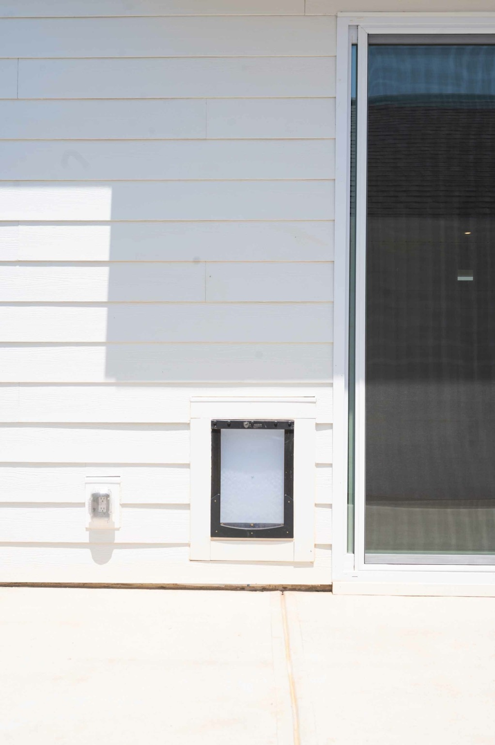 Built in private pet door