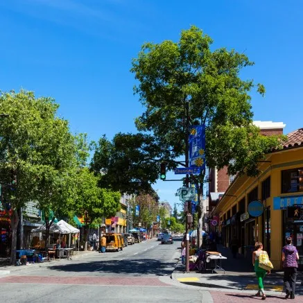 Modera Berkeley neighborhood