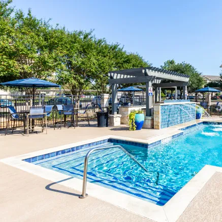 Image of pool at Alister Oak Hill