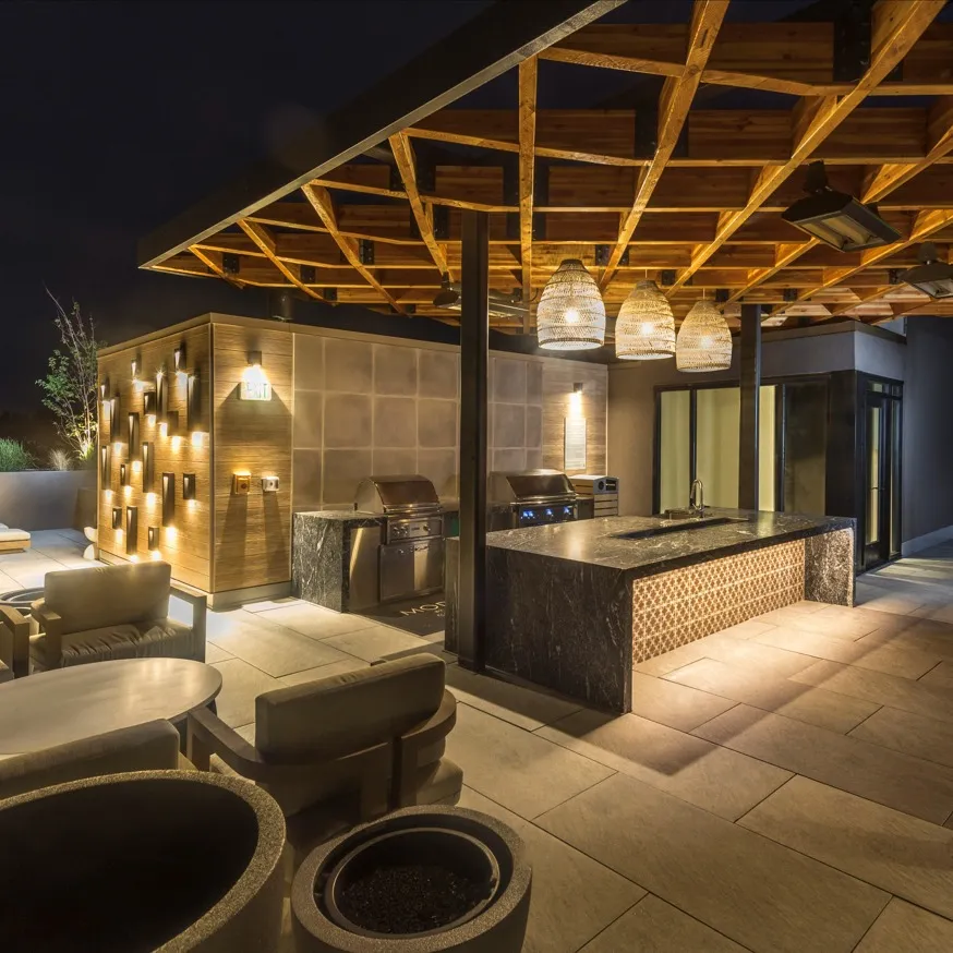 rooftop deck at modera cherry creek apartment homes for rent in denver colorado