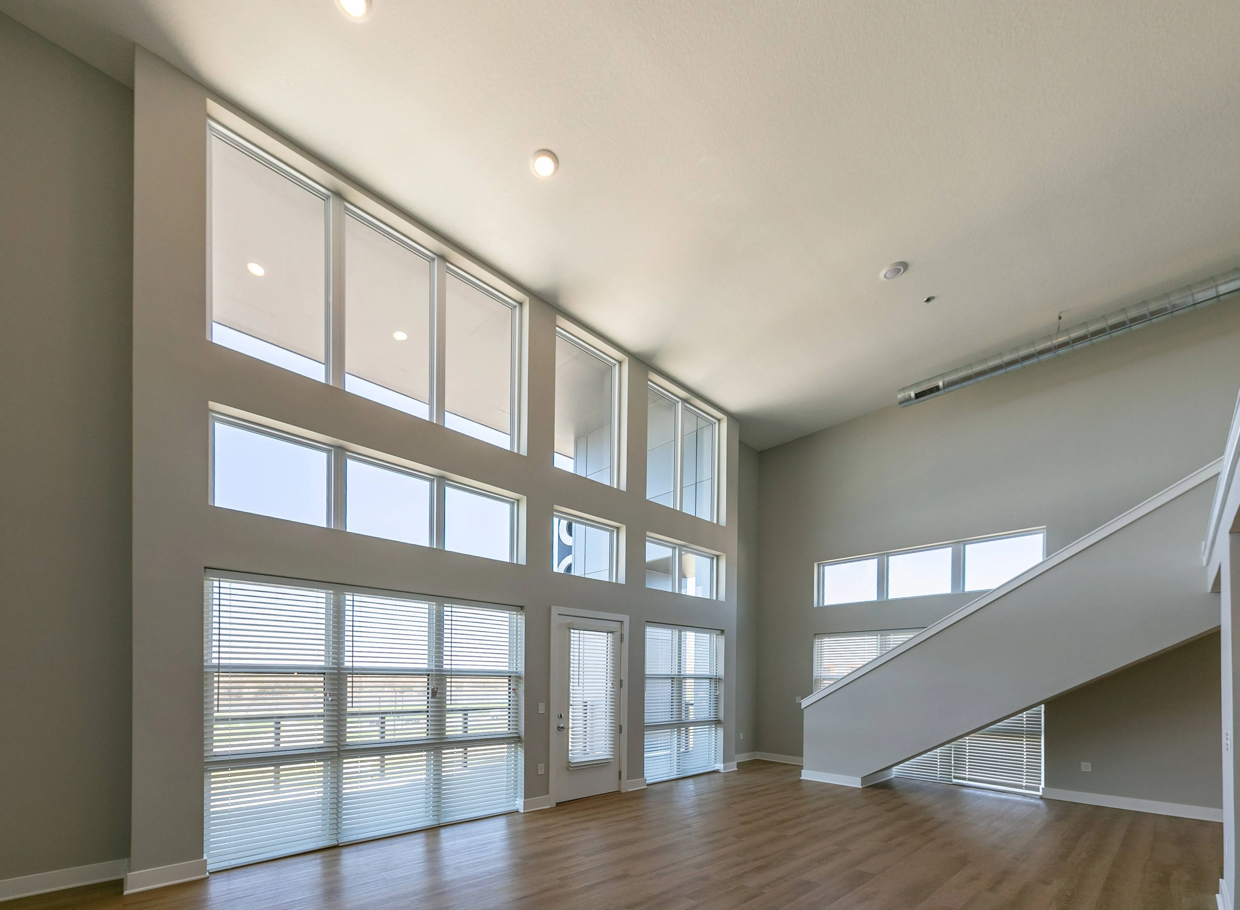 Explore Virtual Photo & 360° Tours of Our Community