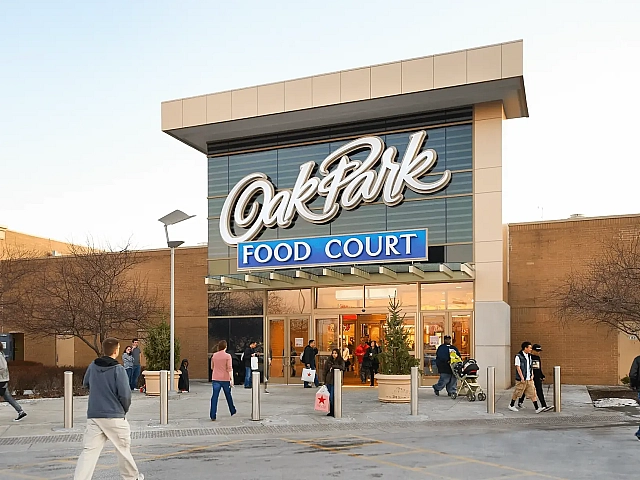 Oak Park Mall