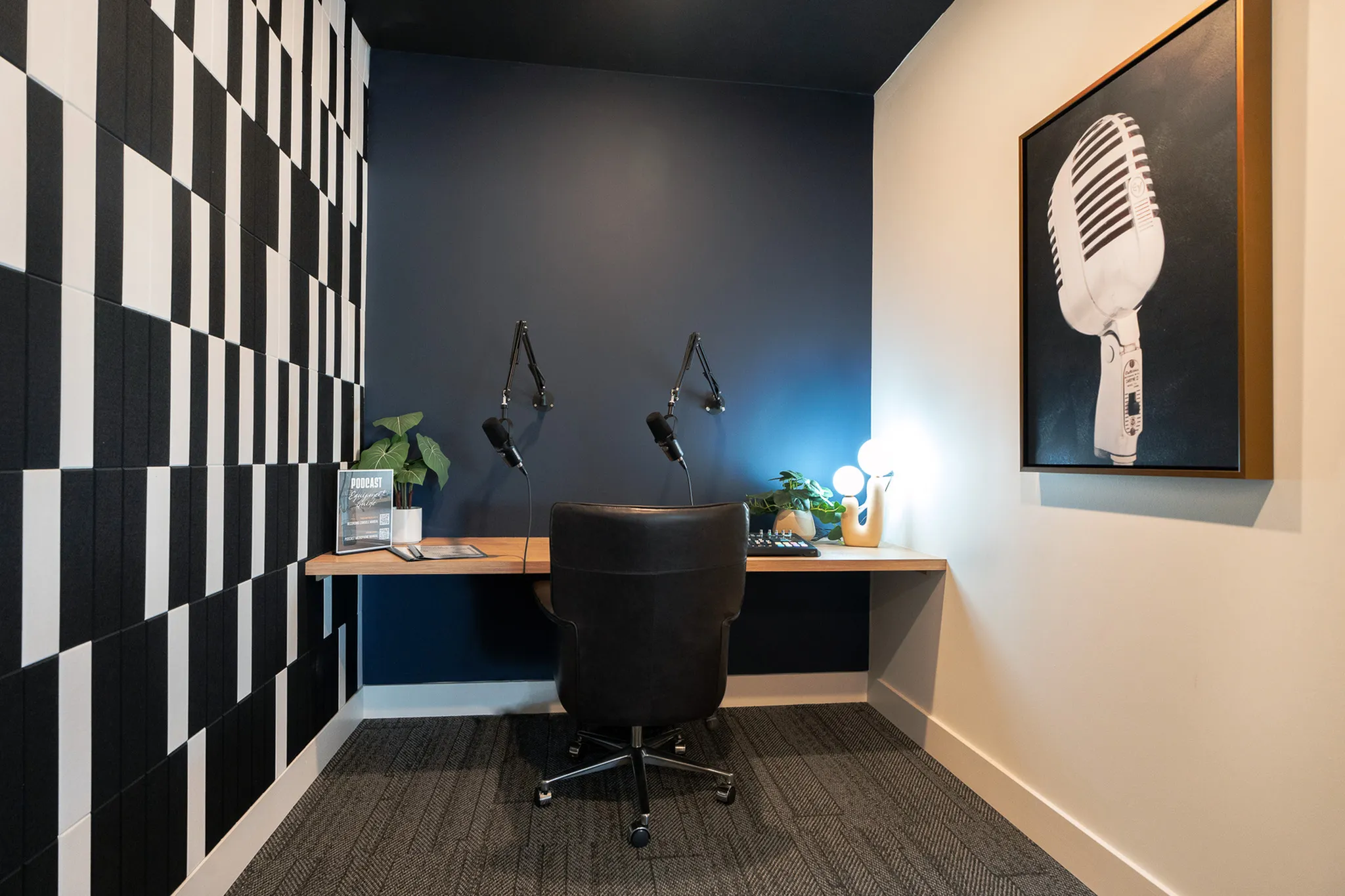 Podcast Room