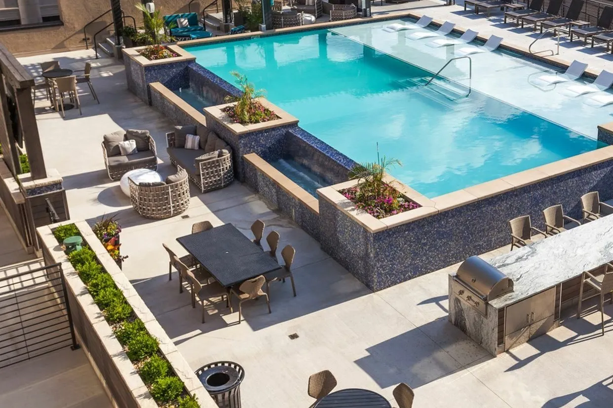Roof Top Pool