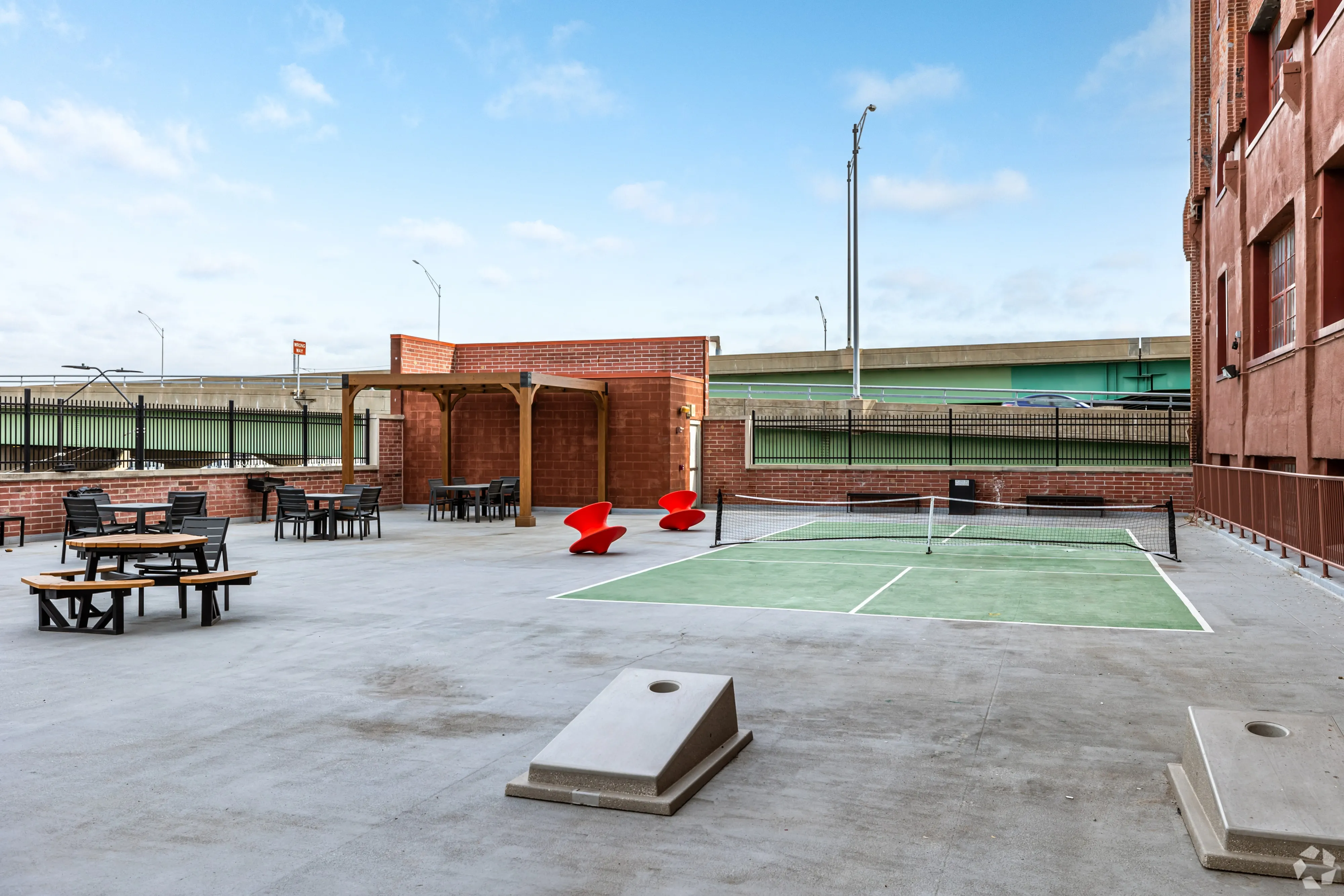 Rooftop Amenities
