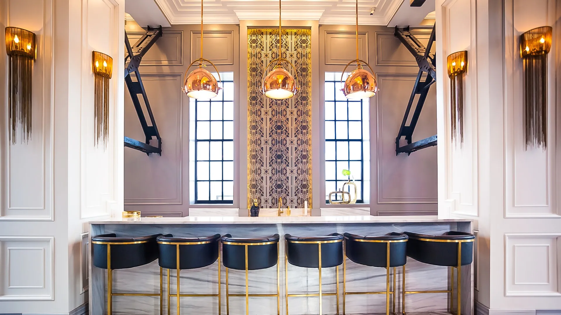 Beacon Lounge