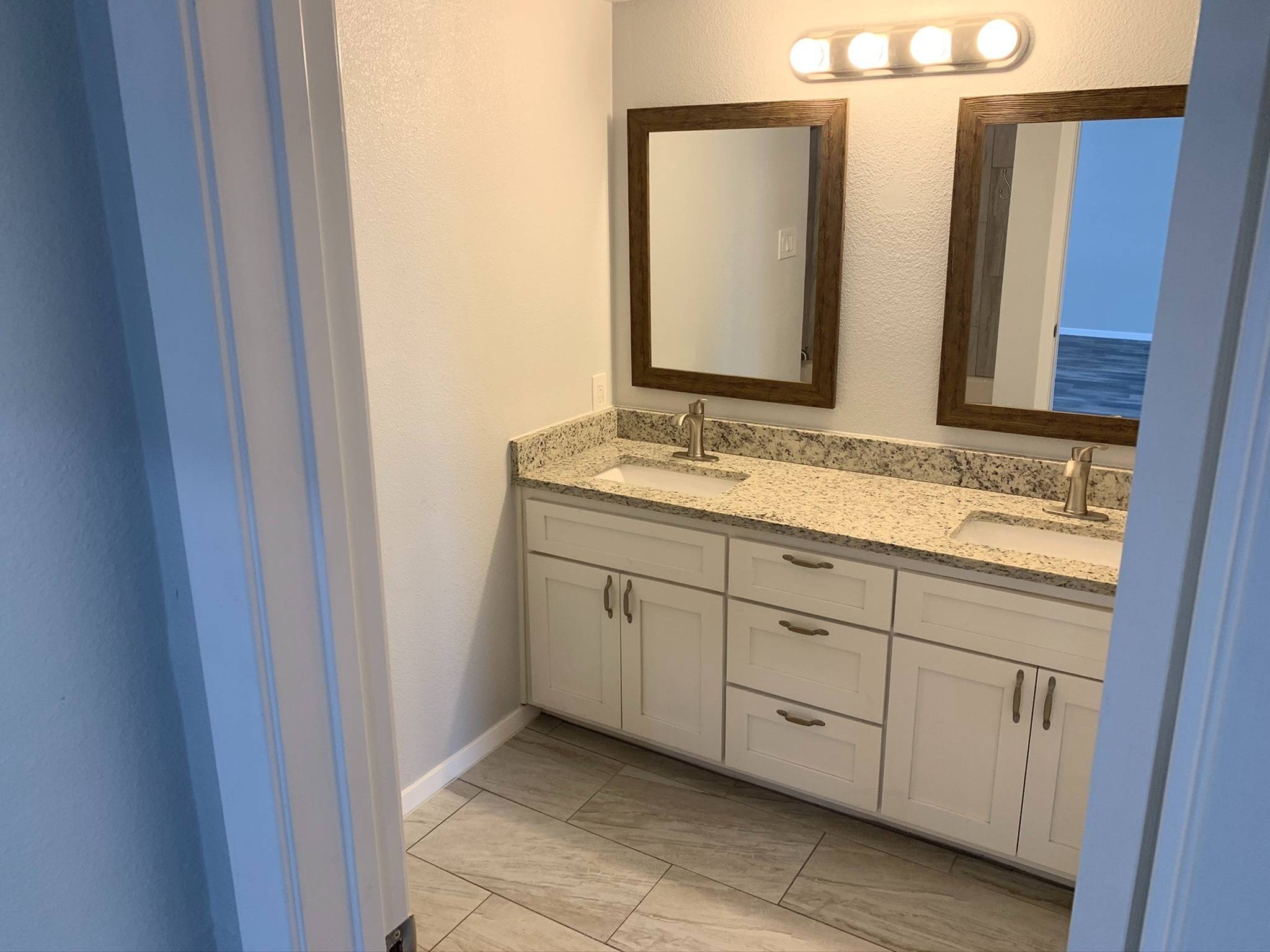 View Photos & Take A Virtual Tour Westmount Place Apartments