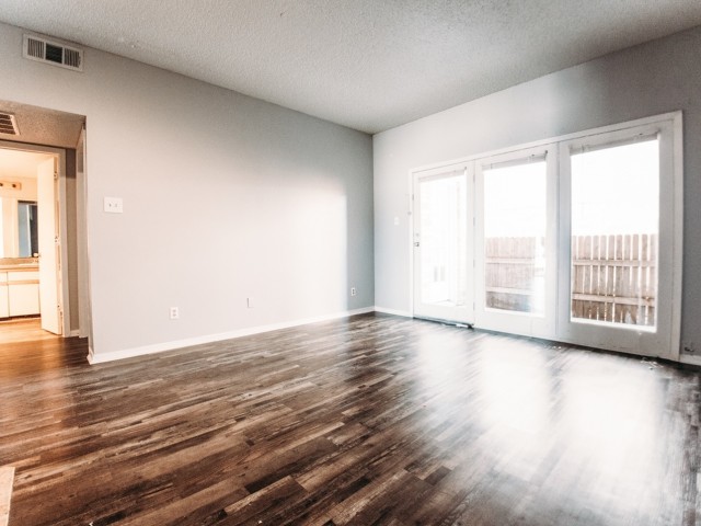 Image of Balcony for Westmount Place Apartments