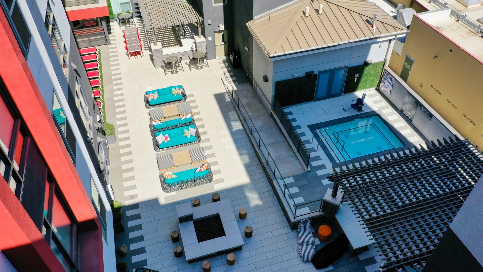 Amenity Deck