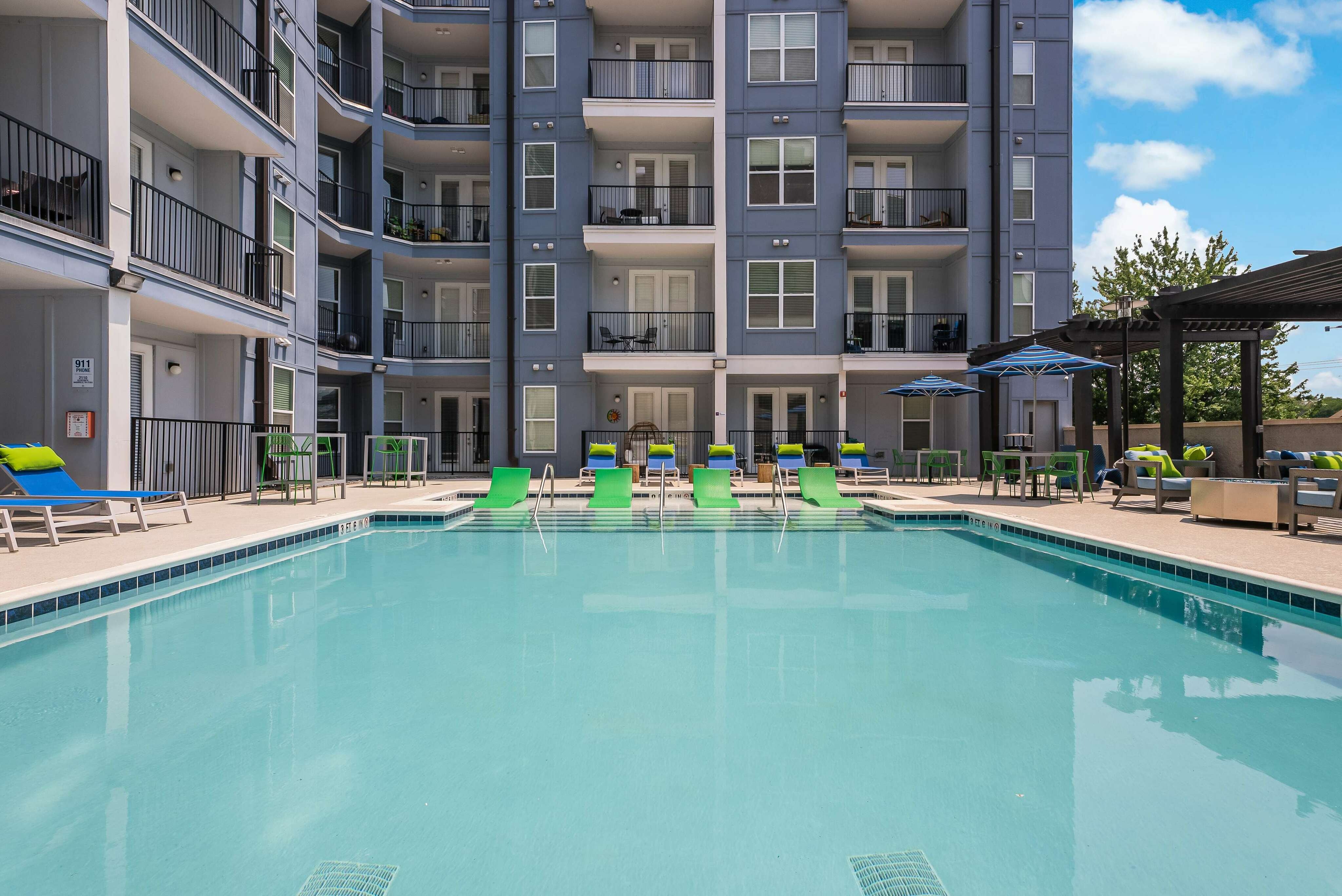Resort-style Saltwater Swimming Pool with Sun Shelf