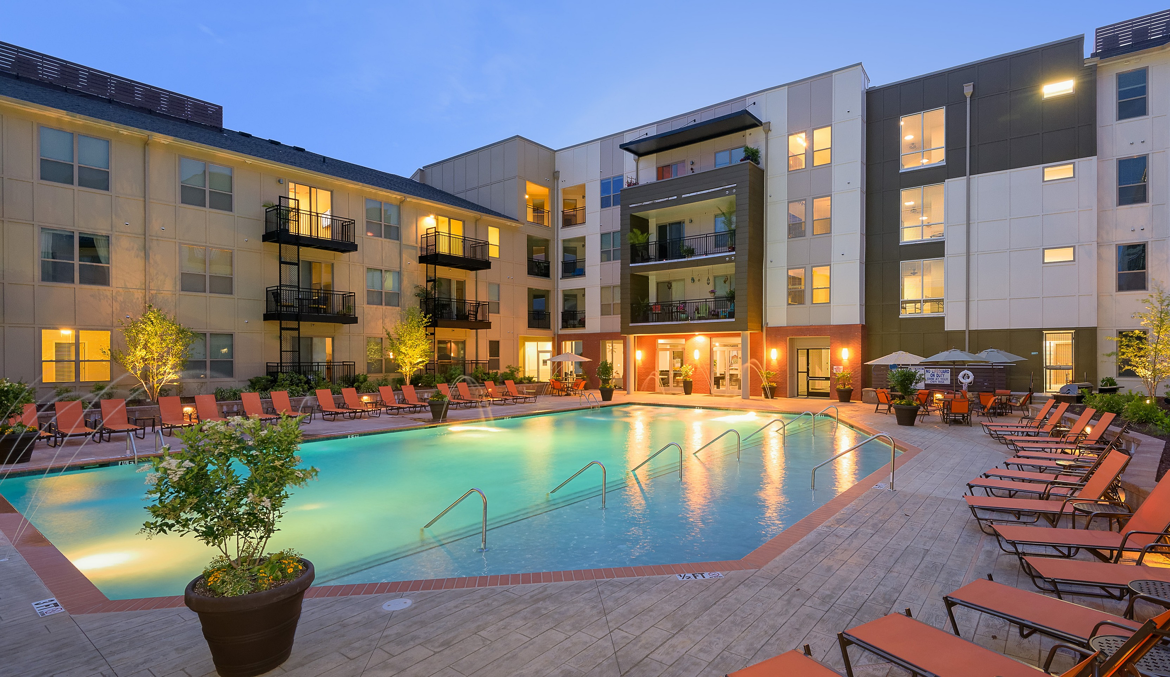 South Ridge - Outdoor Pool Area