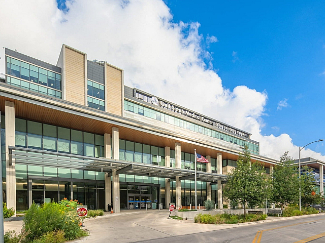 Seton Medical Center Austin Exterior