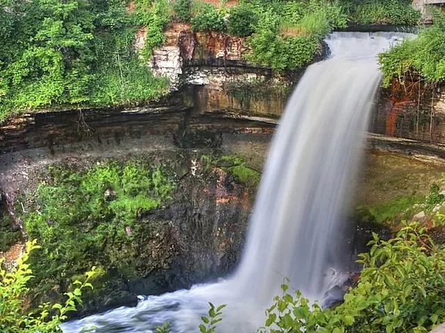 Minnehaha Park Waterfall