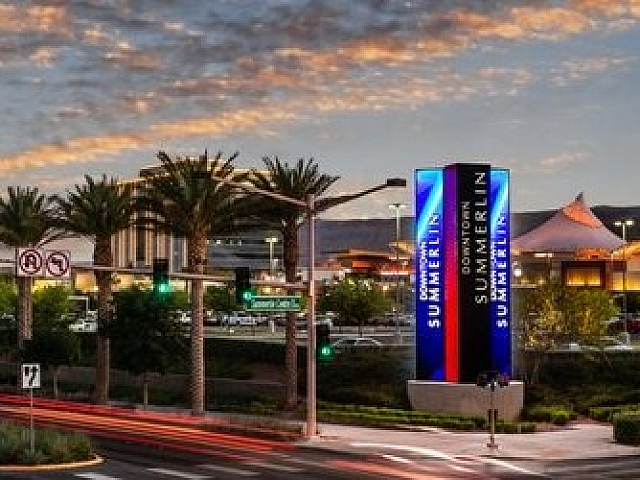 The Shops at Summerlin Signage