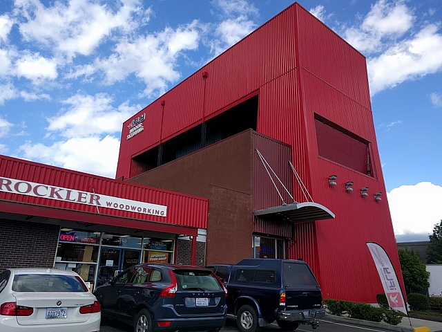 iFly Seattle Exterior