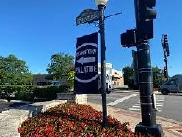 Downtown Palatine Signage