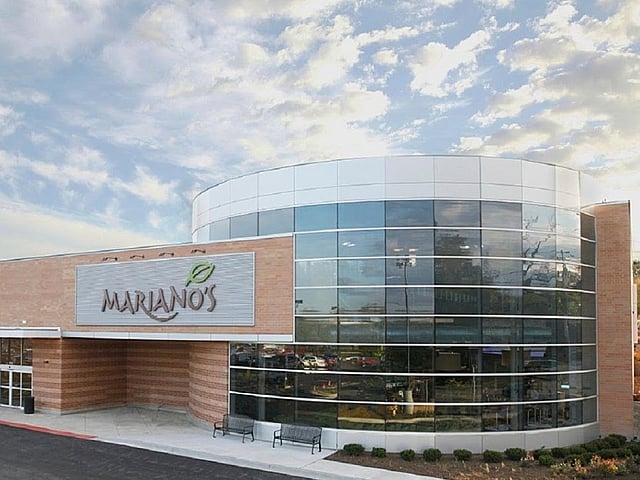Mariano's Exterior