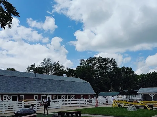 Cosley Zoo Exterior