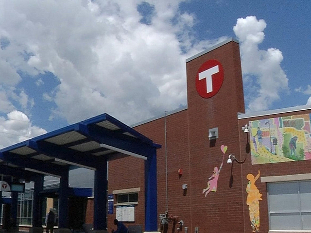 Brooklyn Park Transit Center Signage