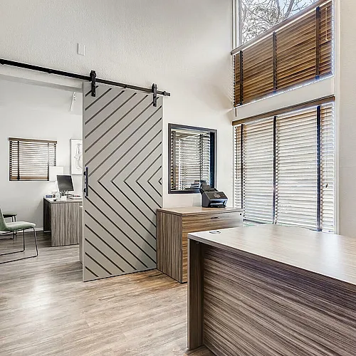 Leasing Office