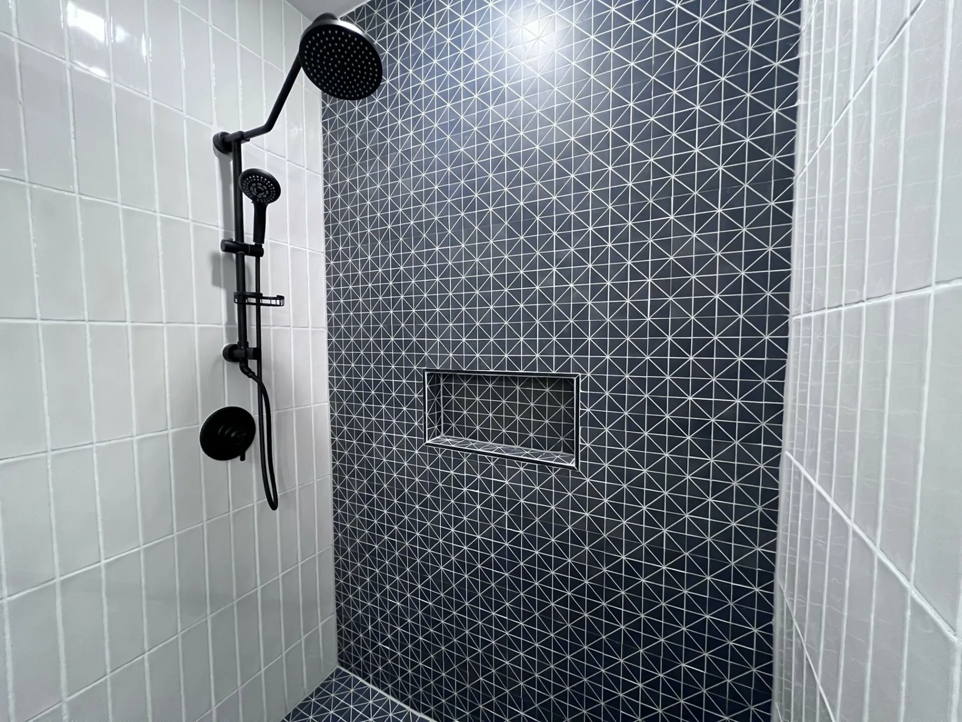 A2 shower