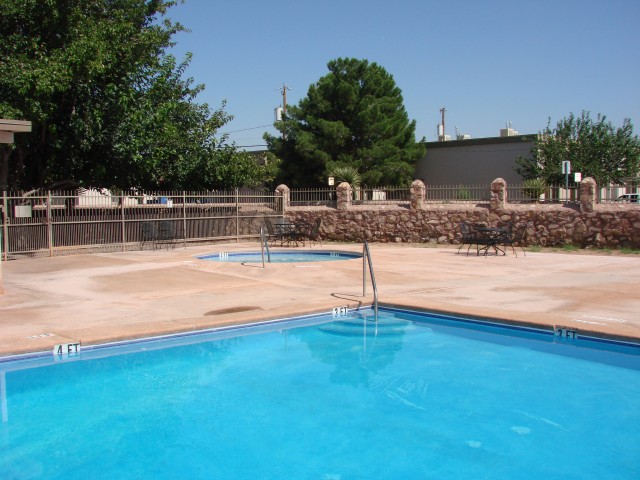Image of Swimming Pool for San Marcos