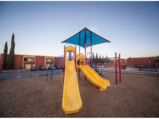 Image of Playground for Colores Del Sol