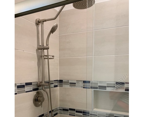 5 Spray Tower in Bathroom