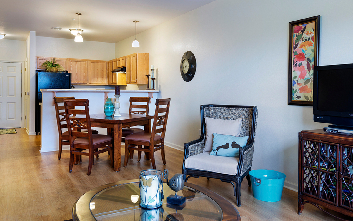 Amenities Summerfield Square