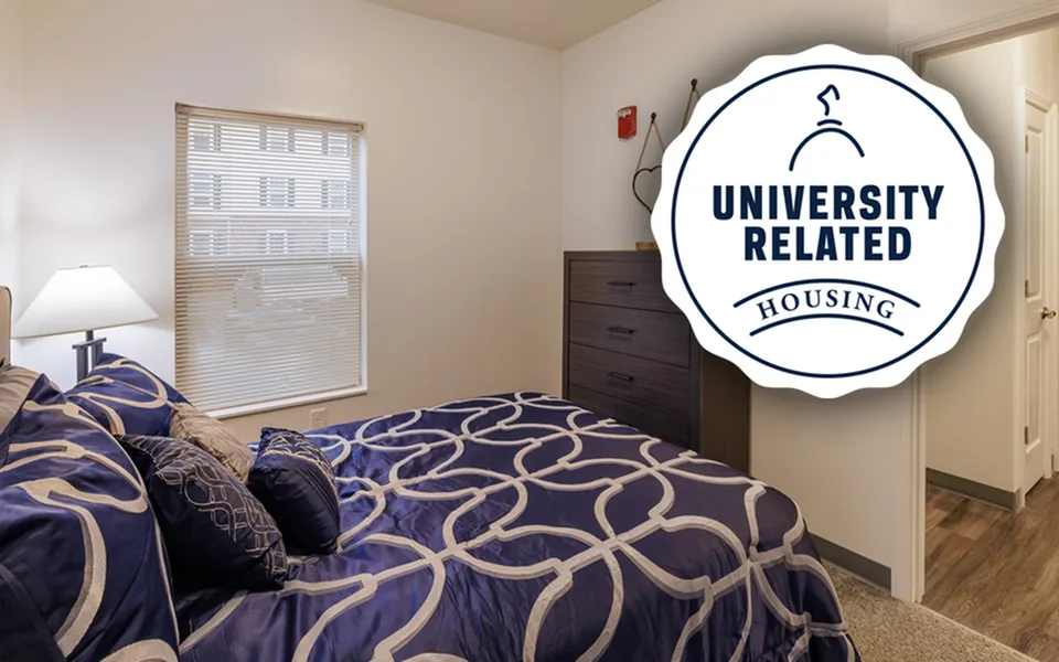 Bedroom at The Landings at Notre Dame