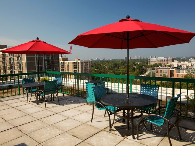 Image of Rooftop Pool and Sundeck with Panoramic Views of Washington, D.C and Northern Virginia for 2121 Columbia Pike