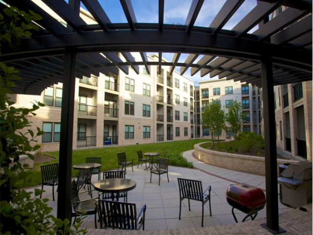 Image of BBQ Courtyard for Penrose Apartments