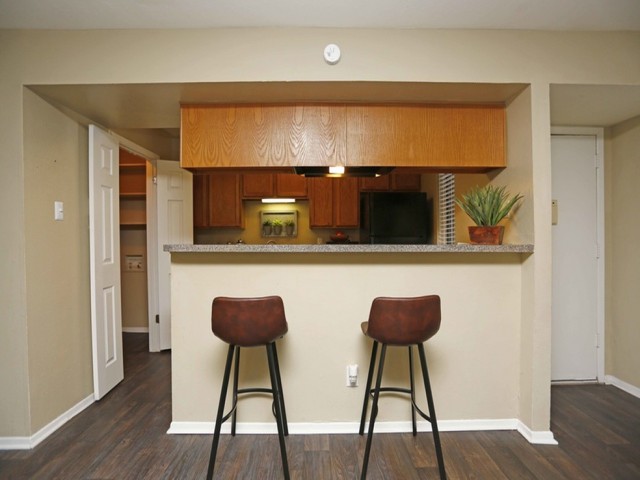 Image of Hardwood Vinyl Floors for Summerwood Cove