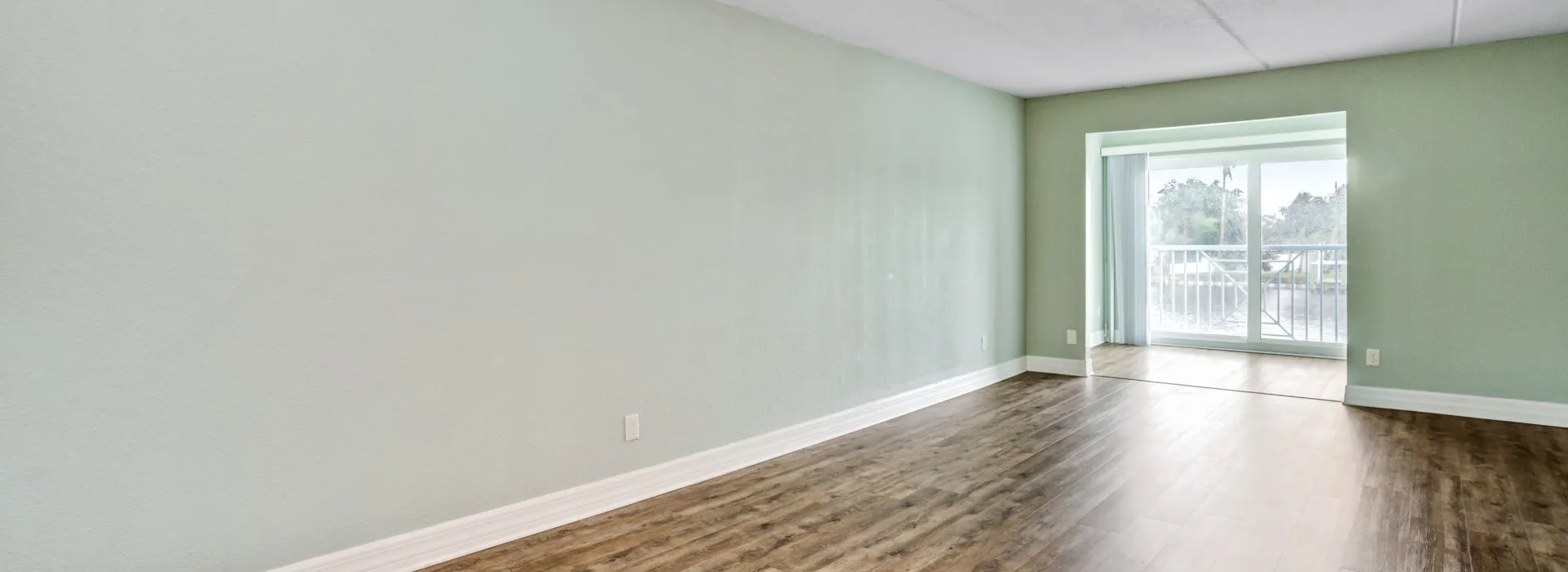 Sailpointe Interior