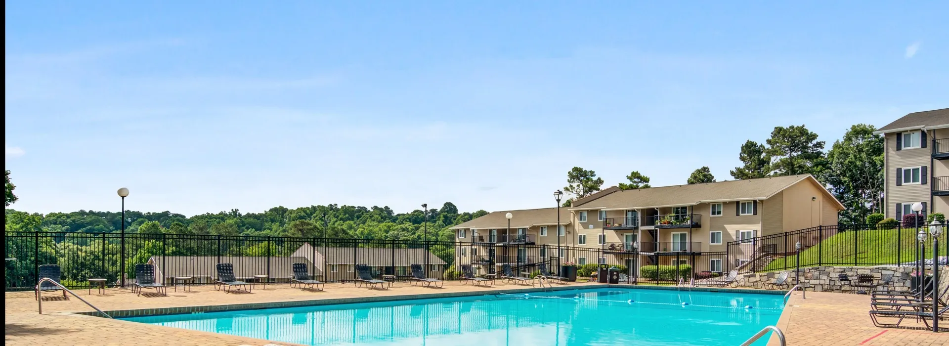 The Bluffs at Epps Bridge Pool