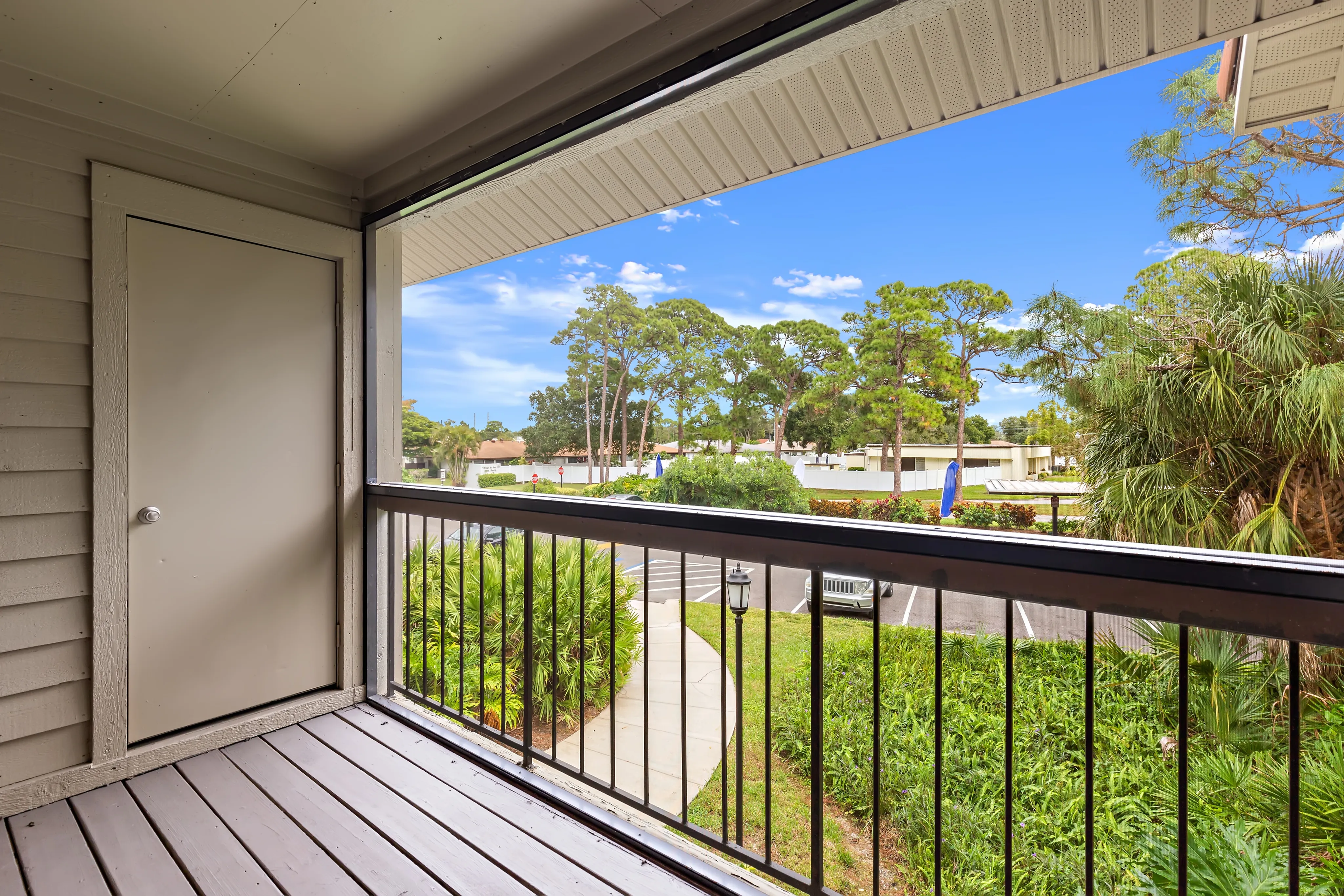 Screened Balconies/Patio