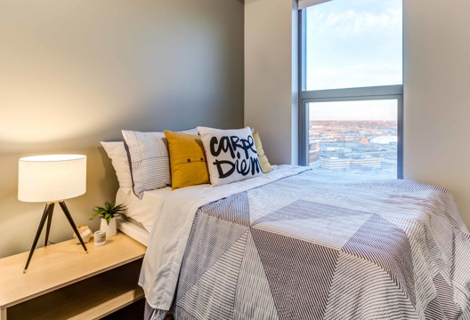 Hub Minneapolis - Apartments in Minneapolis, MN