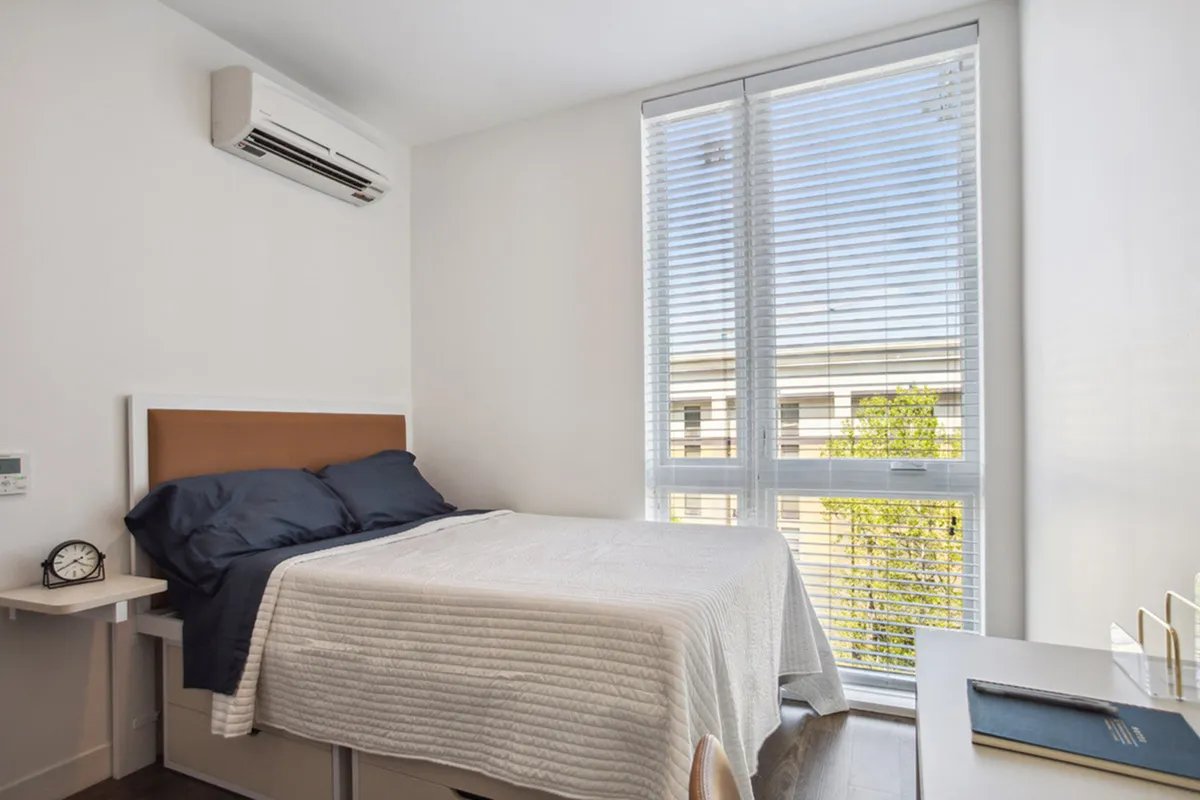 Midtown 2x2 - Bedroom