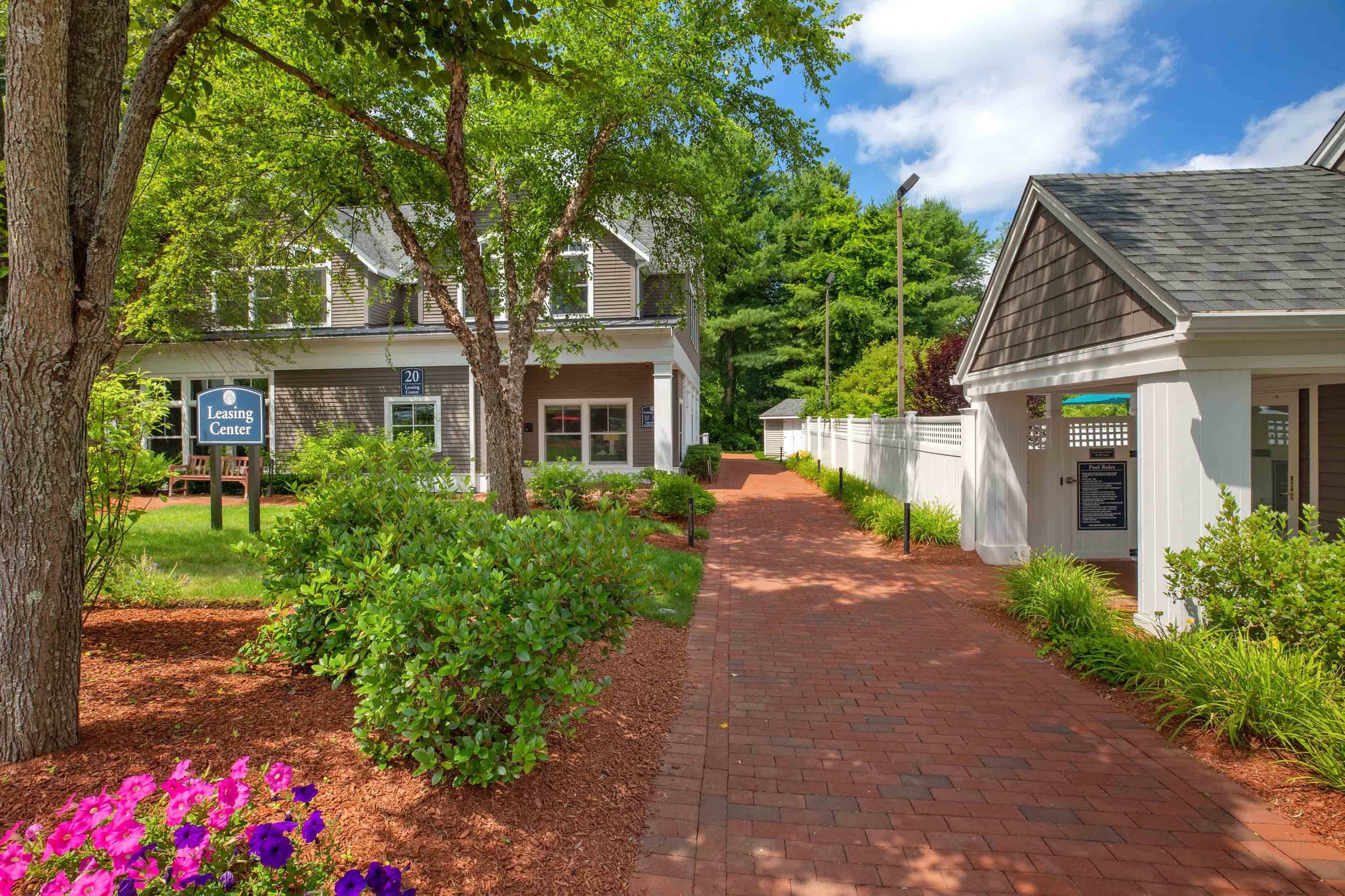 1 & 2 Bedroom Townhomes For Rent In Marlborough, MA Avana