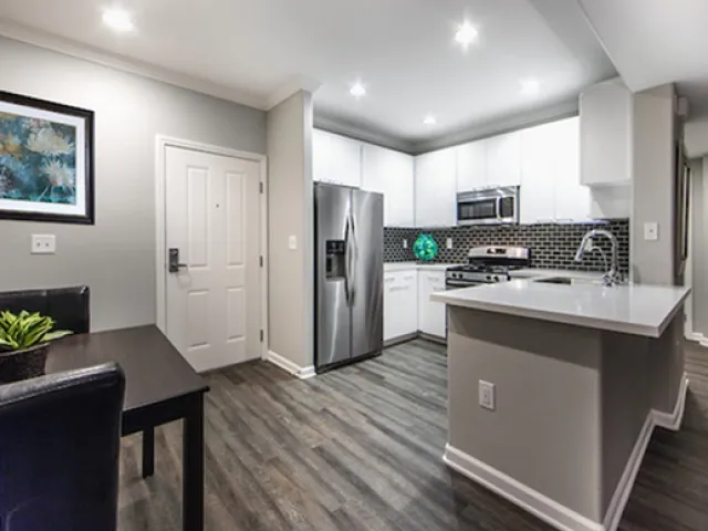 Image of Crown Molding for Avana on Wilshire
