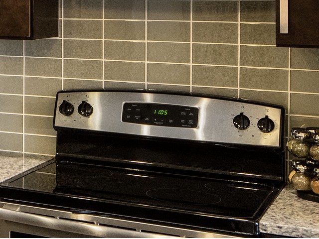 Sleek tiled backsplashes