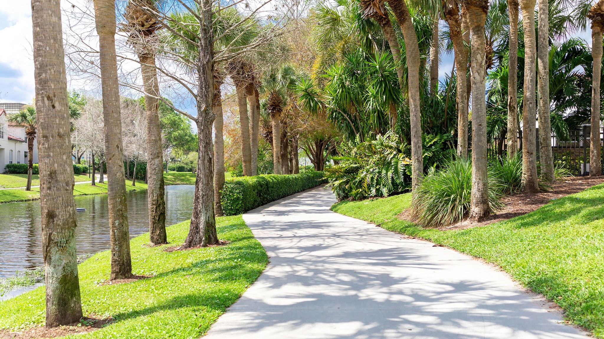 Rentals In Palm Beach Gardens, FL Mira Flores Apartments