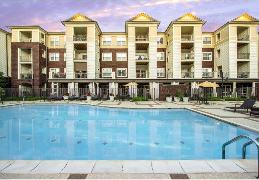bailey's crossing pool alexandria virginia apartments