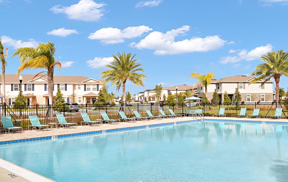 Summerwell Avian Pointe Townhouses For In Apopka, FL