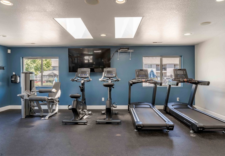 Fitness center with bikes and treadmills