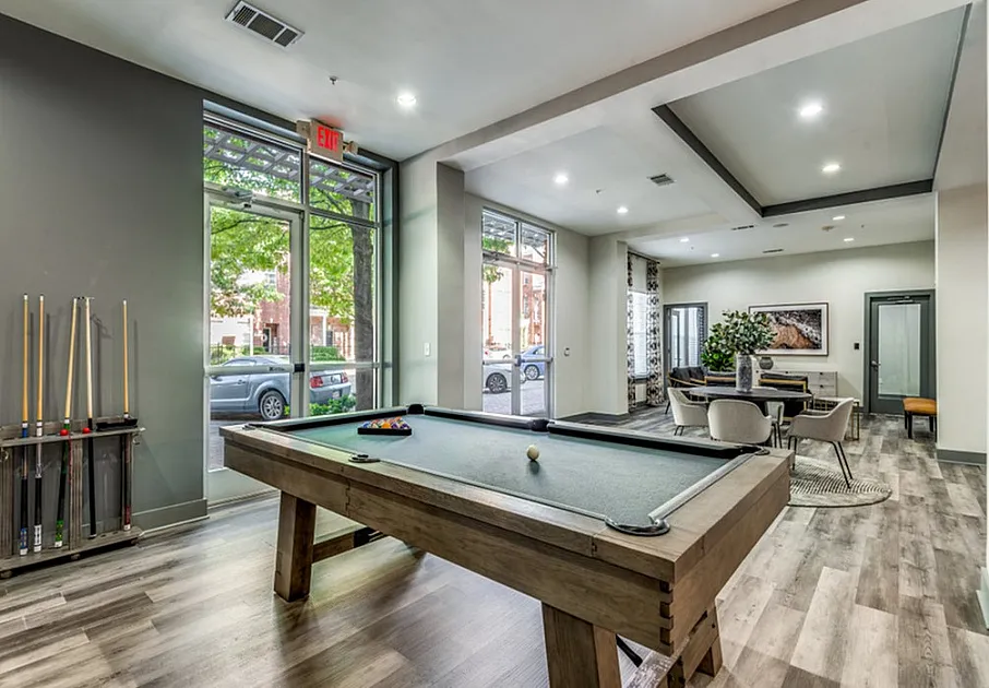 Allegro Addison Circle | Pool Deck