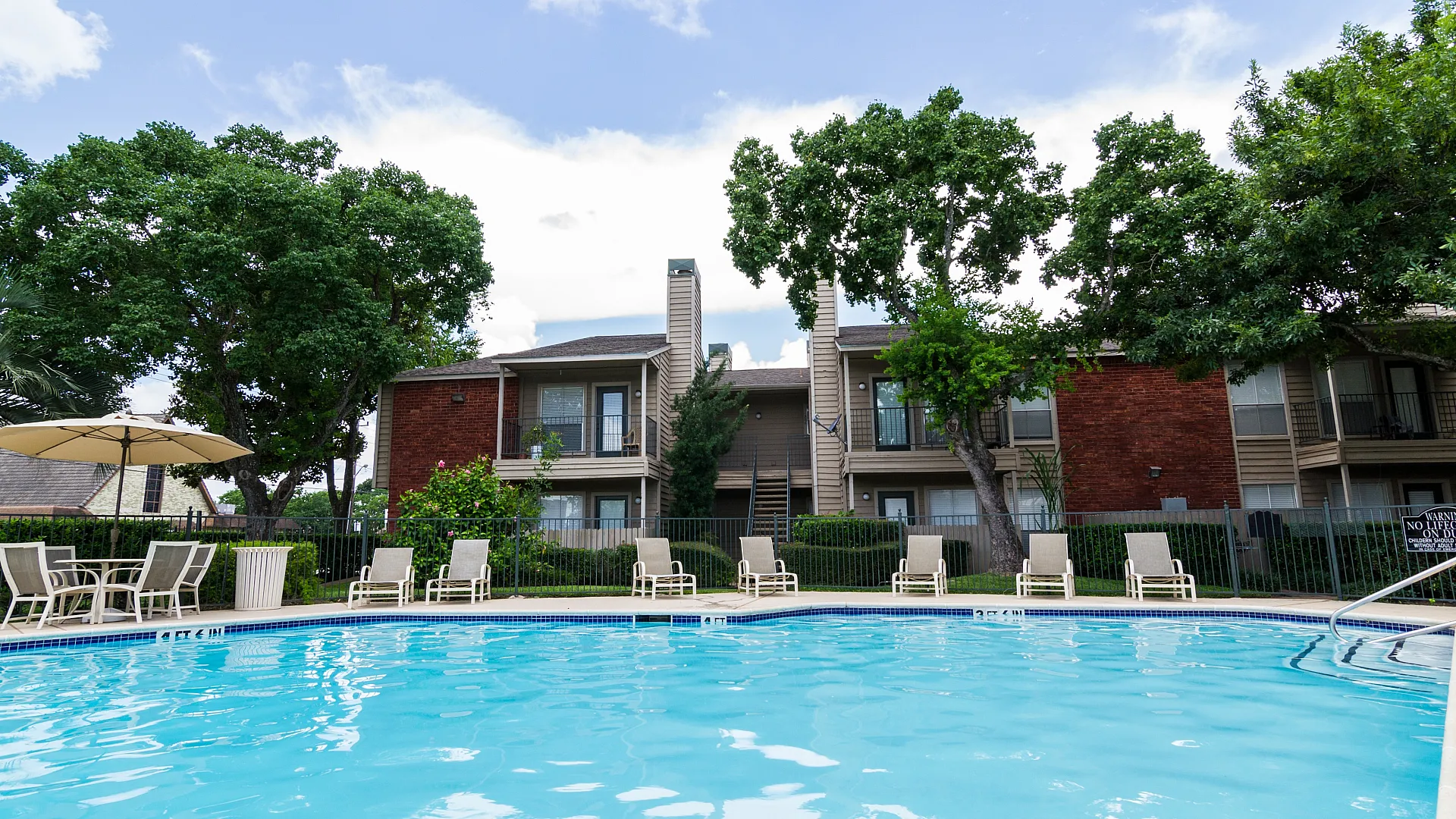 Sparkling Pool