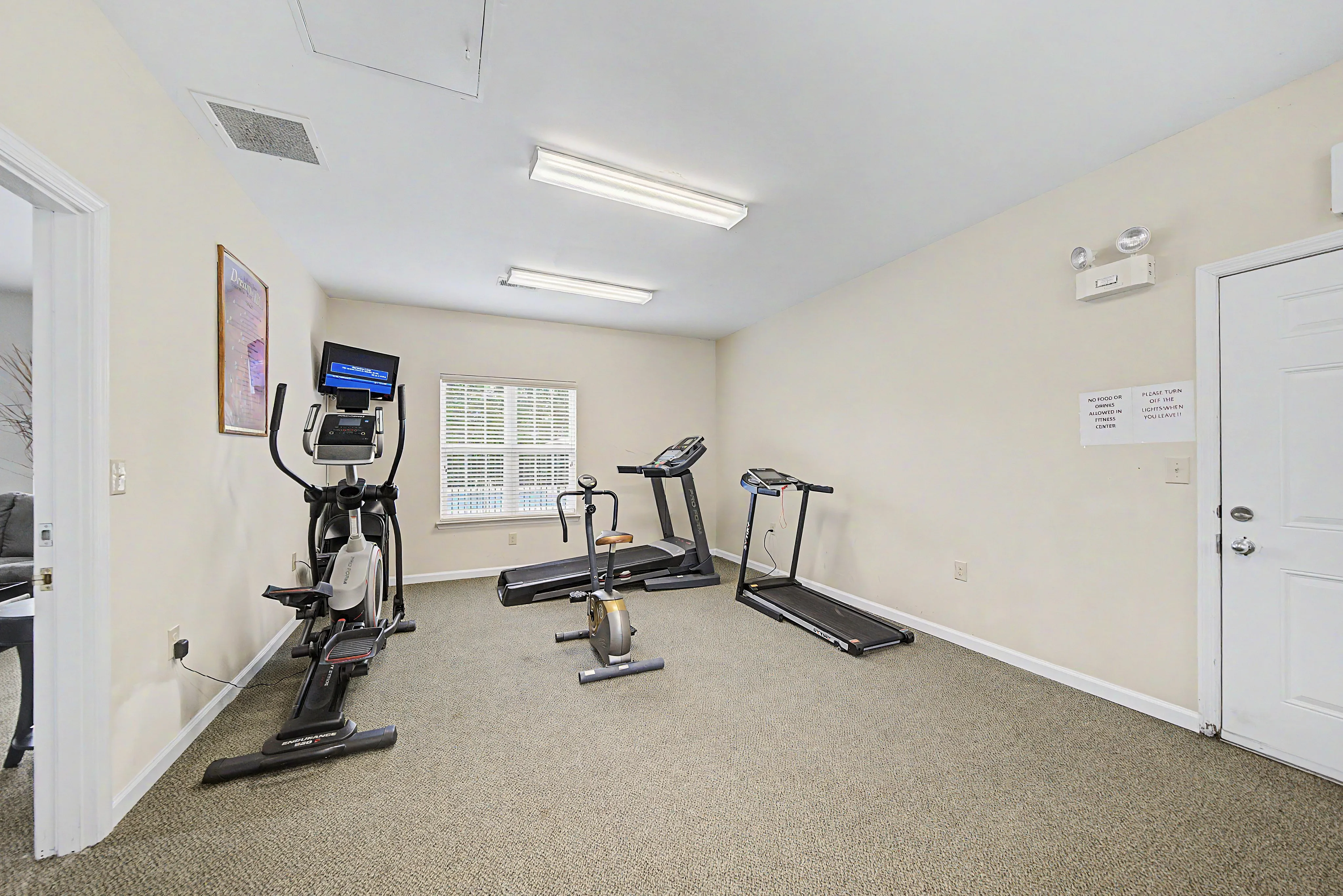 Rosewood Place Apartments